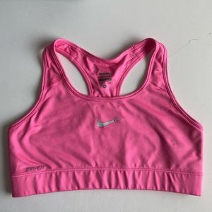 Nike Dri-Fit Swoosh Sport Bra